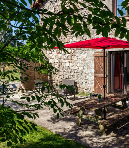 Location de gîte en Lozère au camping 3 étoiles Les sous bois du lac