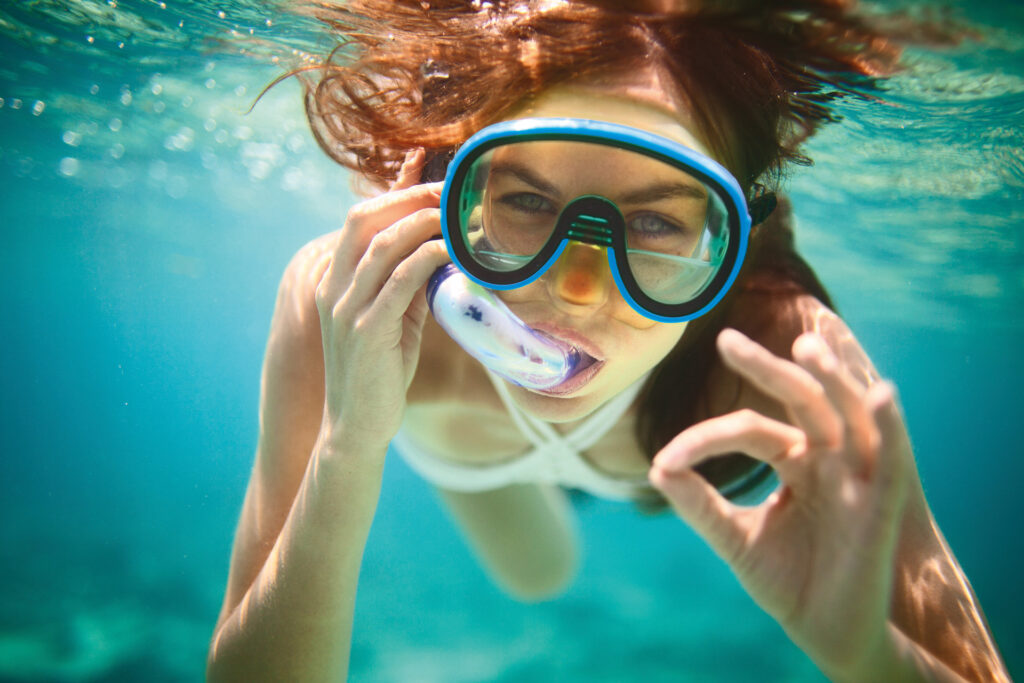 Piscine chauffée au camping du Lac de Naussac à Langogne