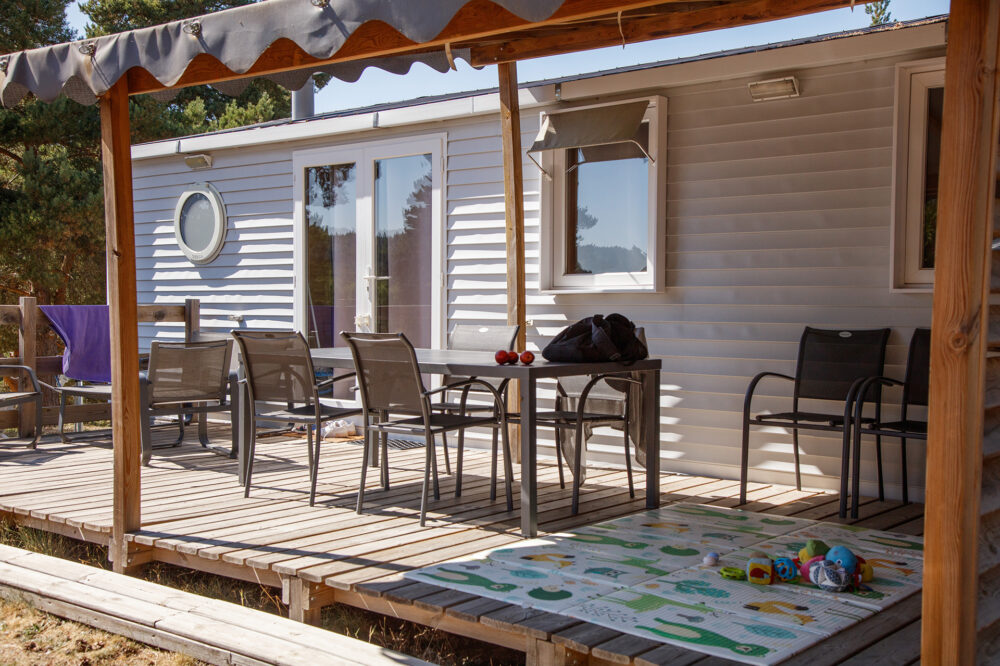 Mobil-home grand confort 3 chambres en Lozère