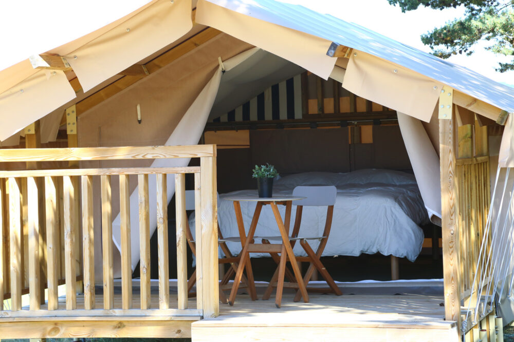 Tente Cosy lodge pour dormir sous le ciel de Lozère