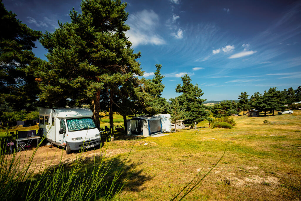 Camper à Langogne à proximité du lac de Naussac